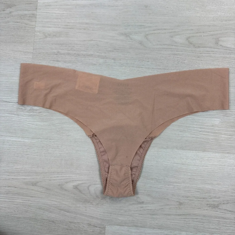 Spanx Understatements Perforated Thong Size 2X Nude Naked 2.0‎ 40040R